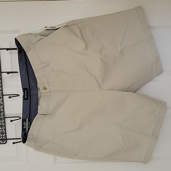 NWT NAUTICA Deck Shorts, Classic Fit, SIZE 35, color:True Stone - Picture 3 of 14